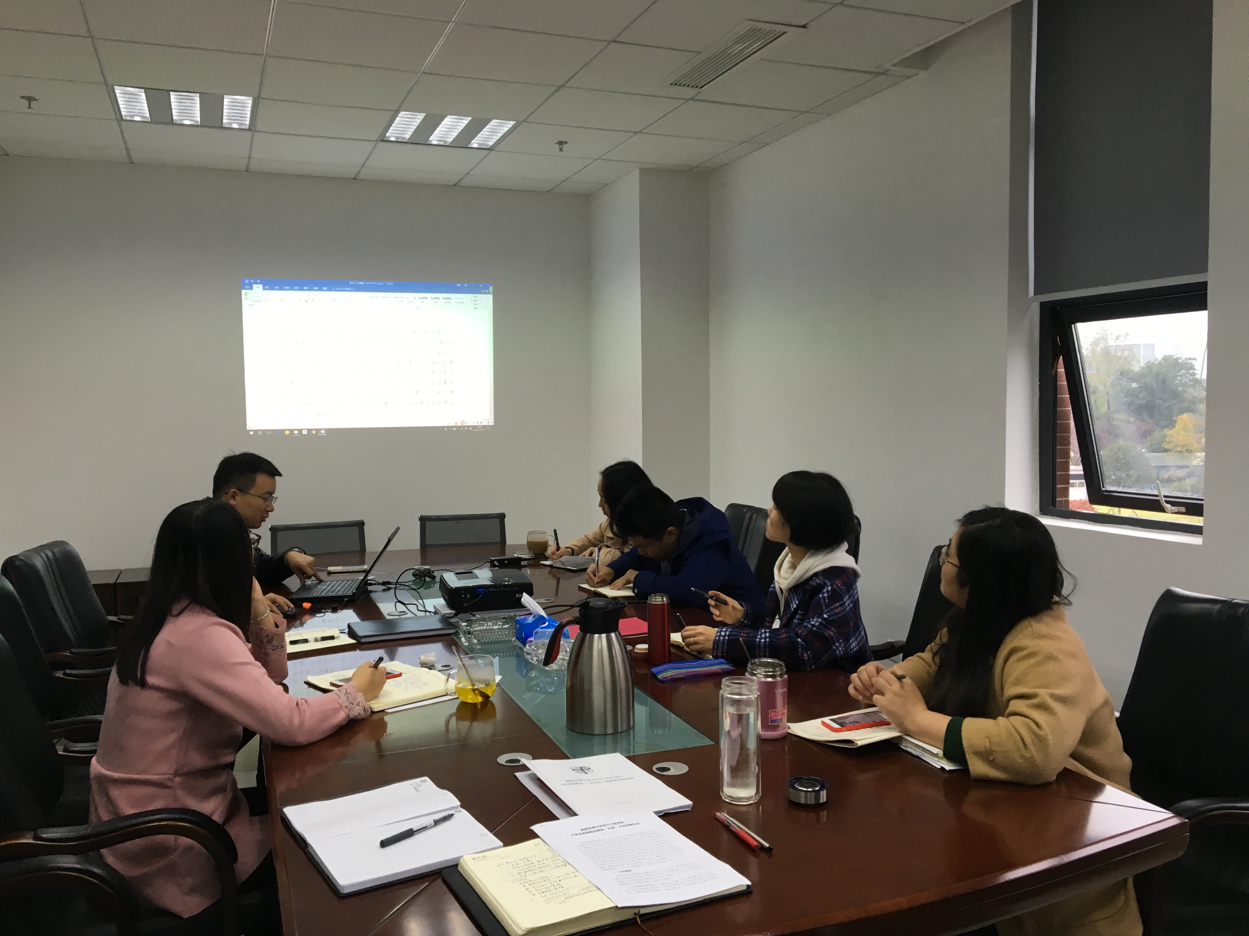 IMG_4556.JPG IMG_4556.JPG